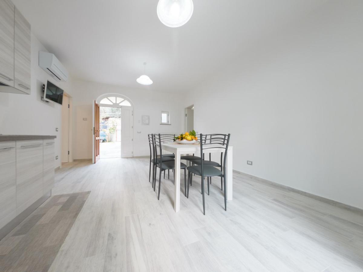Sorrento Realty Holidays - The Smile Of The Sun Eksteriør bilde